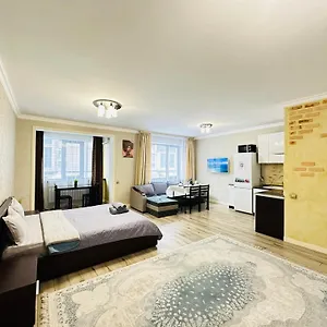 Vostochnyi Park Apartament In The Center Of Апартаменты Алматы